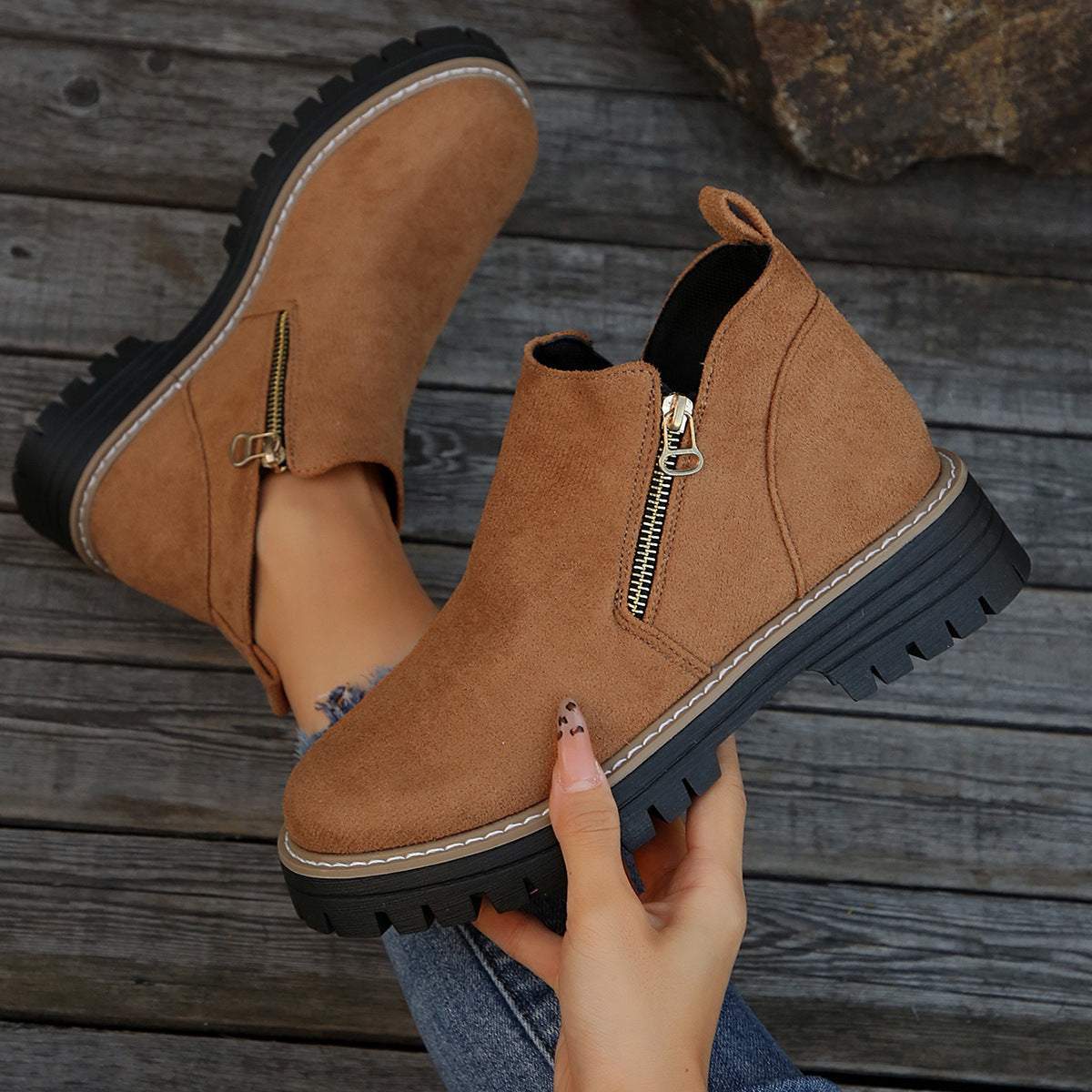 Women's Metro Chelsea Boots - Side-Zip Suede Ankle Boots with Chunky Heel (US 5-10.5)
