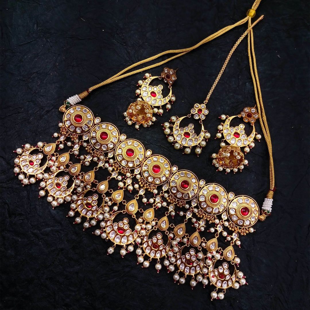 Zakirah Kundan Semi Bridal Necklace Set