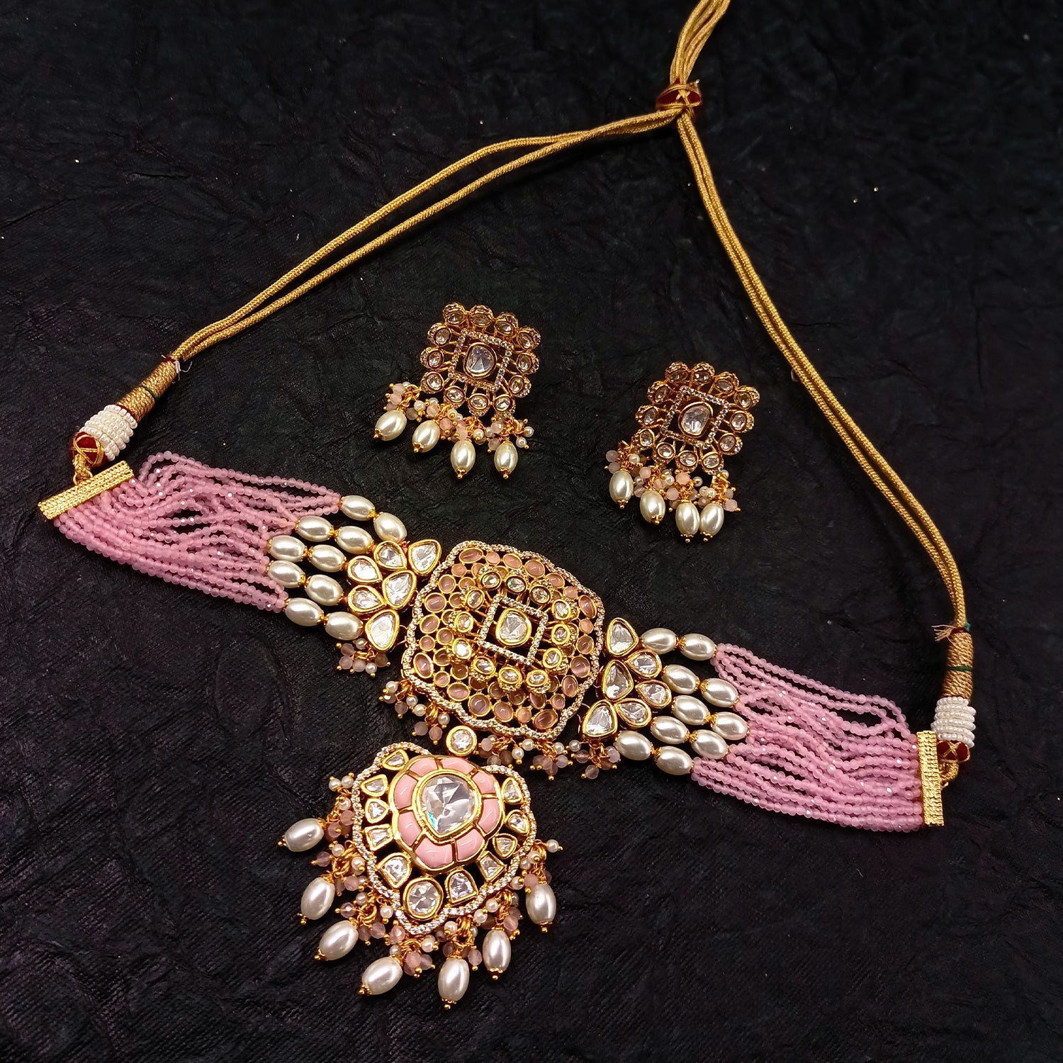 Zareen Baby Pink Kundan Choker - qivii