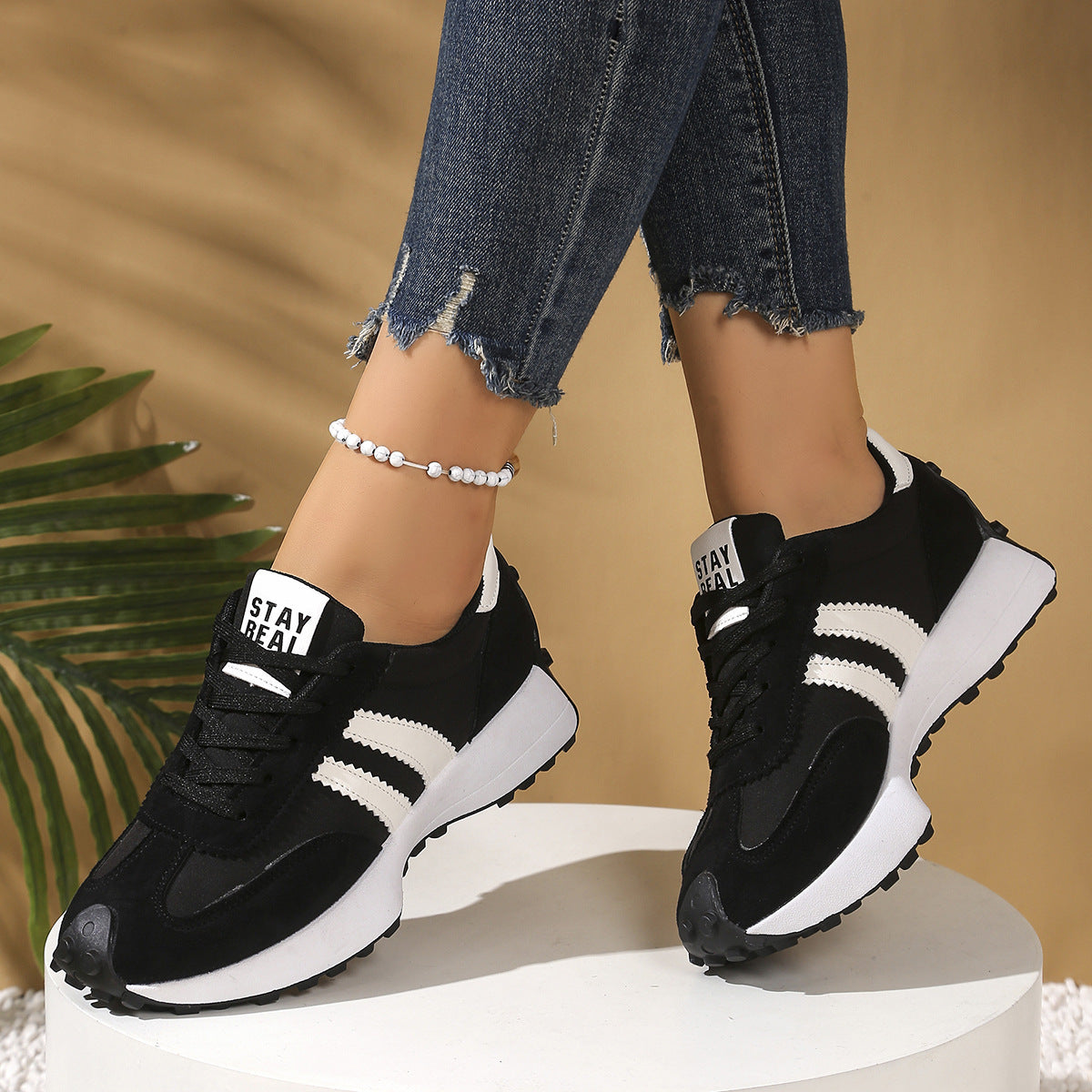 Women's Athena Curve Chunky Retro Runner Sneakers – Extended-Size Vintage Dad Walking Shoes with Sculpted Waist (US 5–11.5)