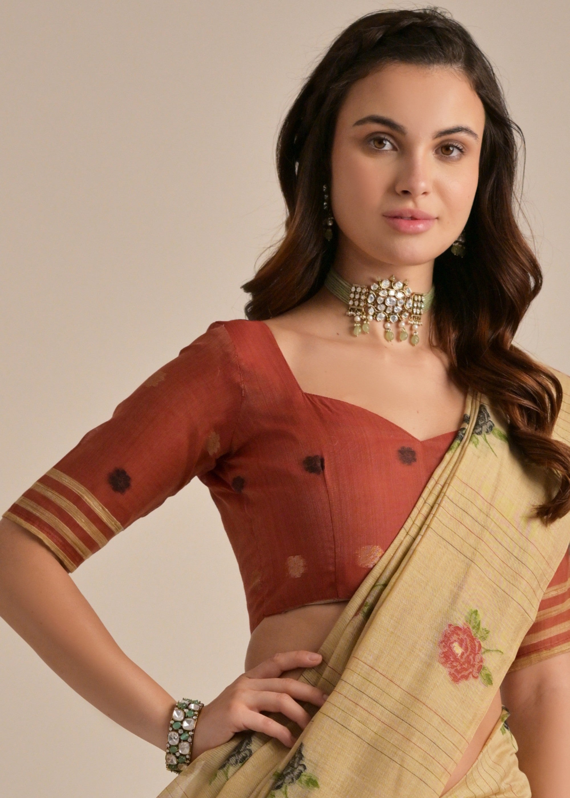 Pale Brown Thread Woven Cotton Saree With Contrast Blouse - qivii
