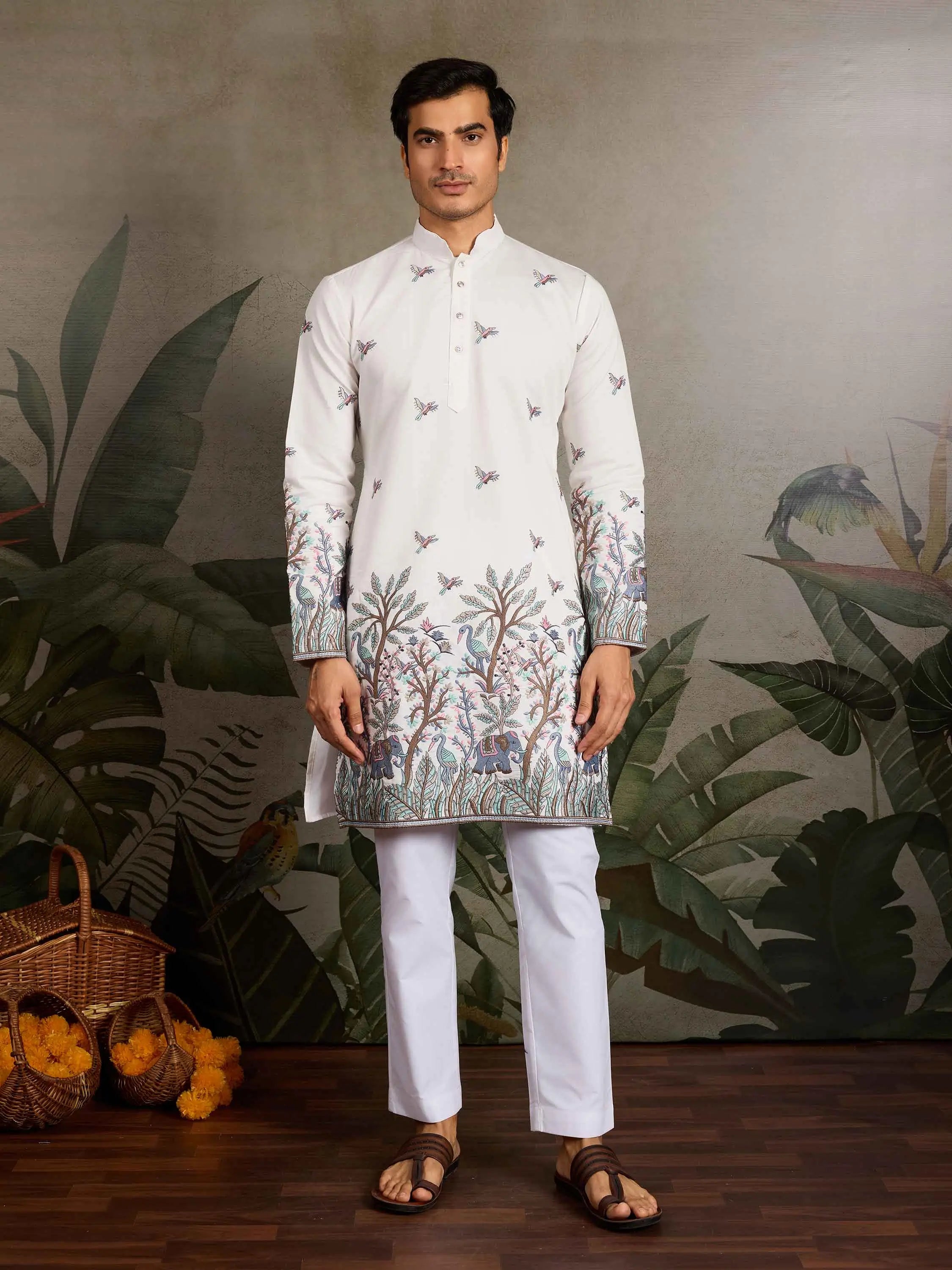 White Silk Kurta Set With Elephant Embroidery Motifs - qivii