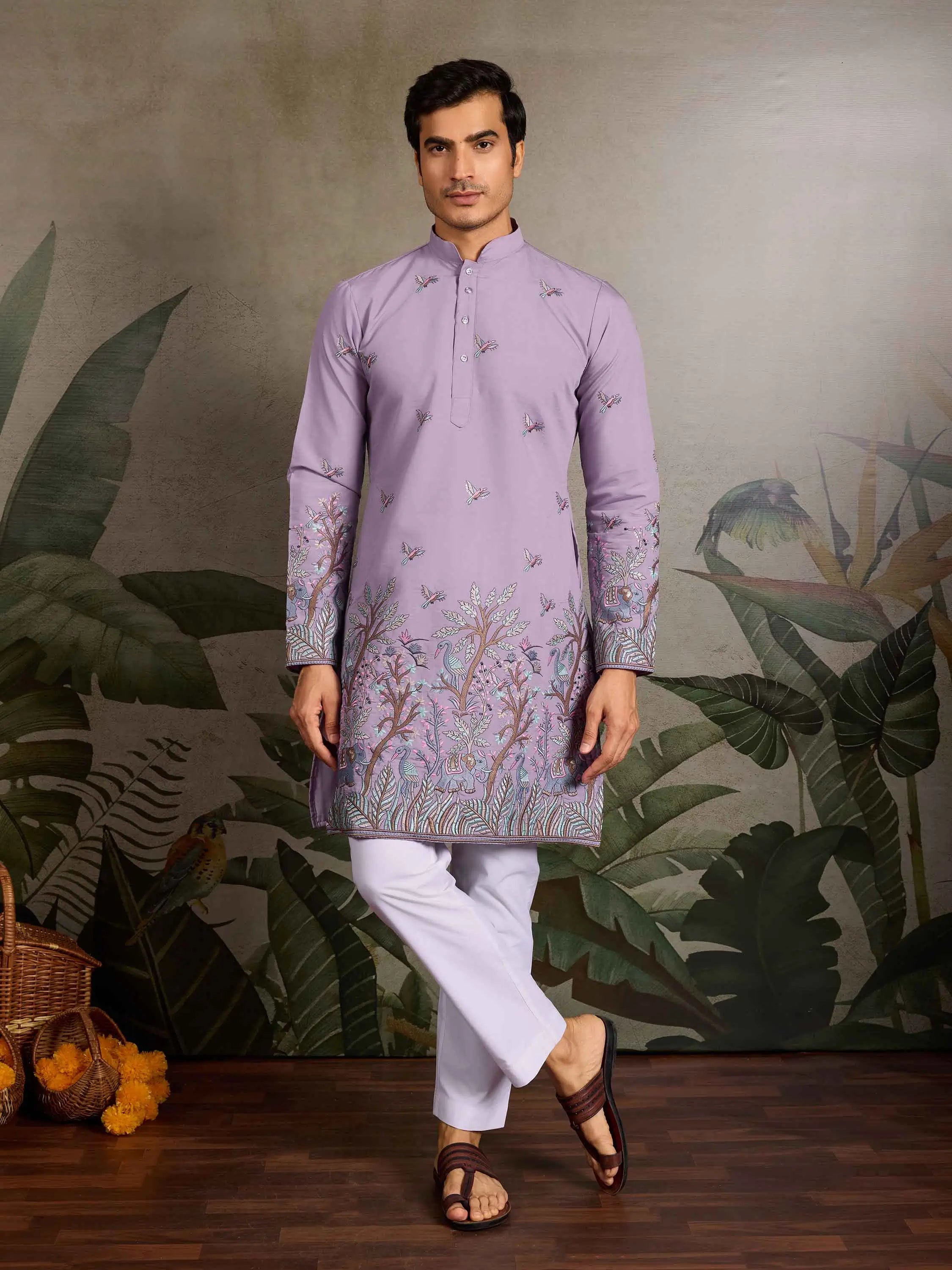Lavender Kurta Set With Thread Embroidery Work - qivii