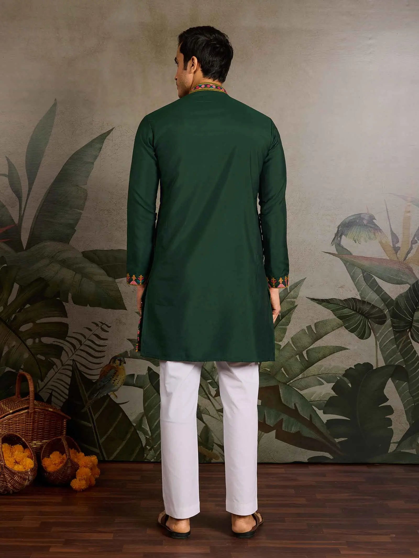 Festive Green Kurta Set with Multi-Thread Embroidery Work - qivii