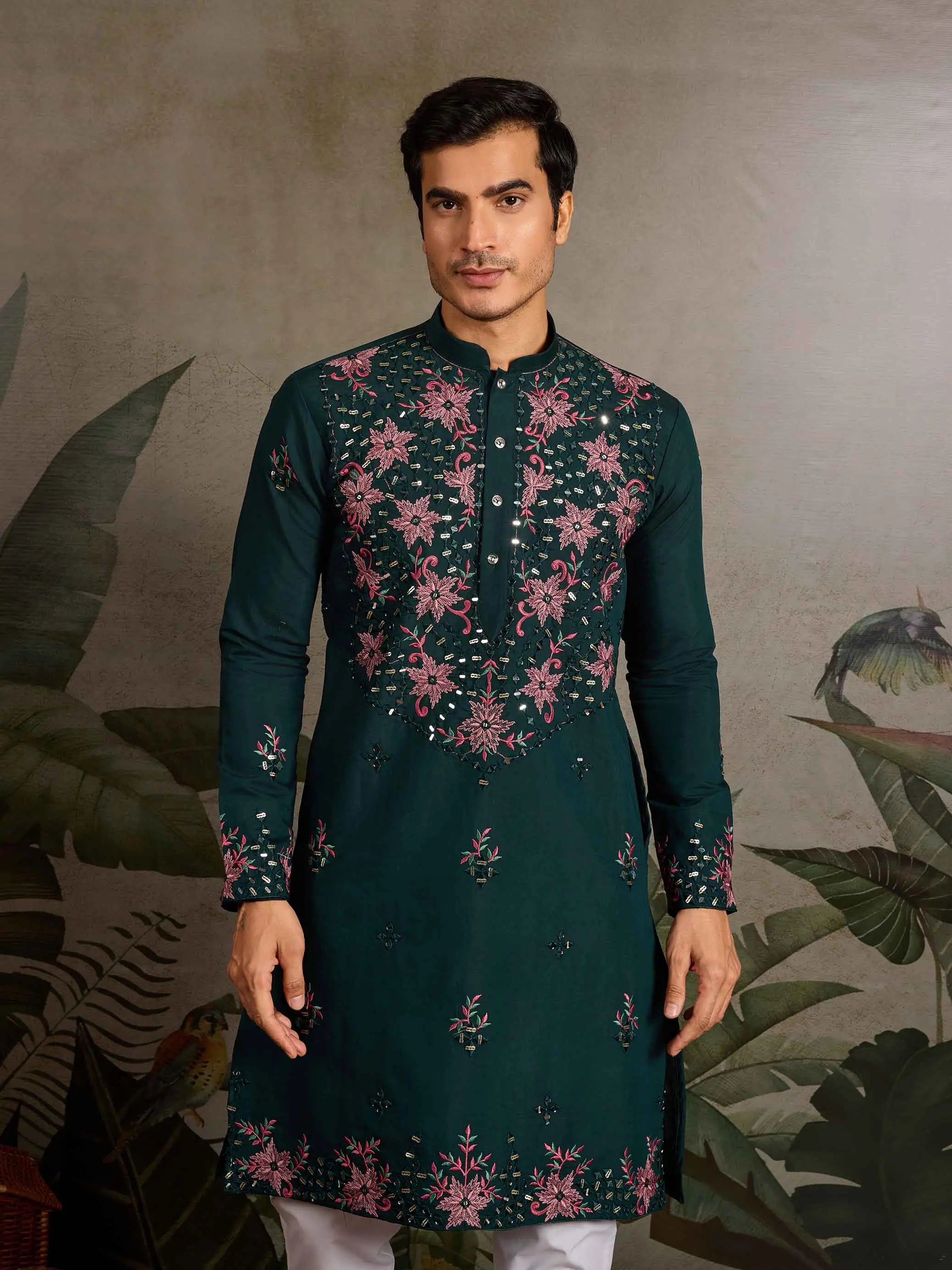 Elegant Green Kurta Set With Mirror & Sequins Embroidery - qivii
