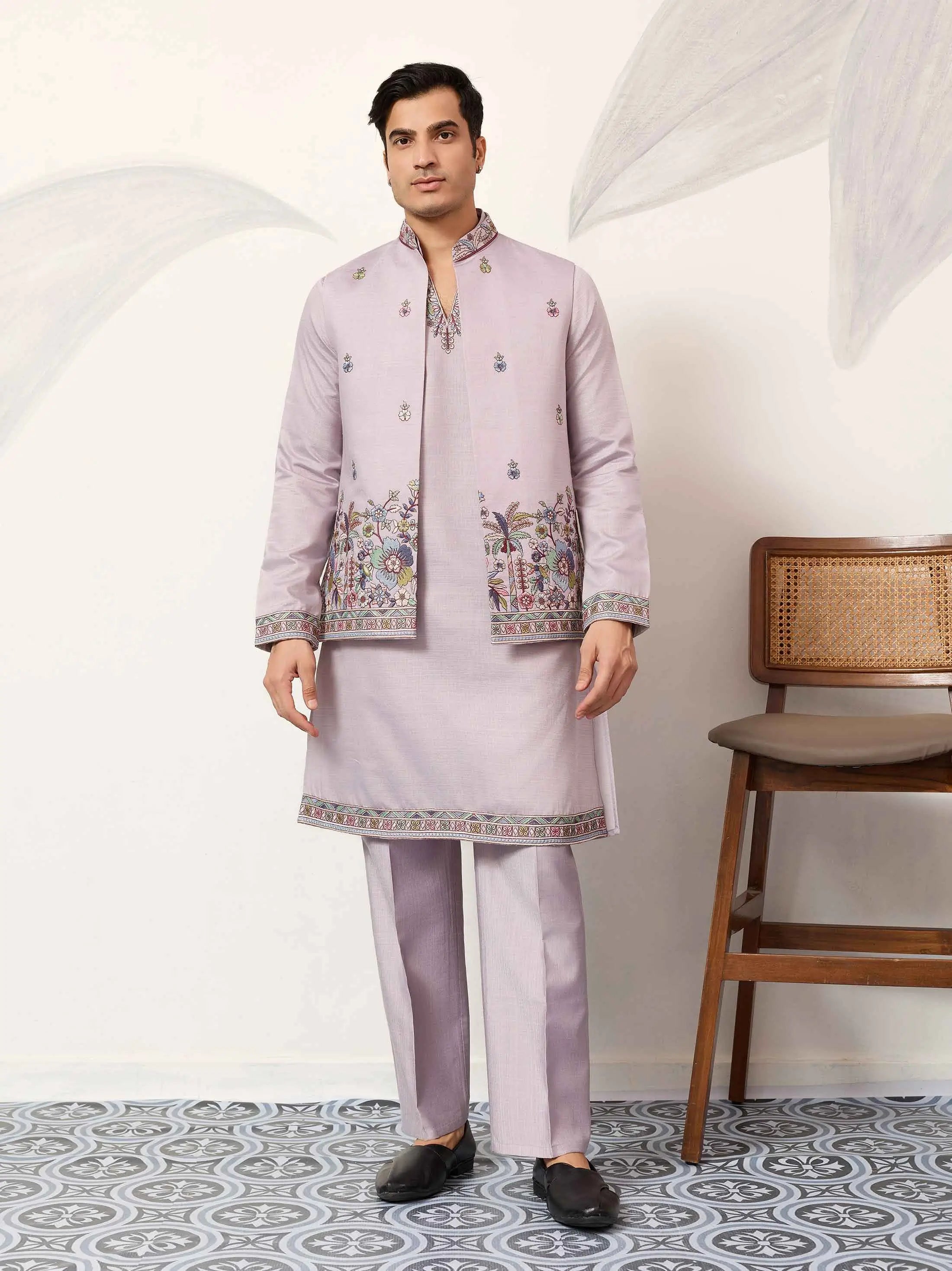 Oyster Pink Kurta Set With Embroidered Koti
