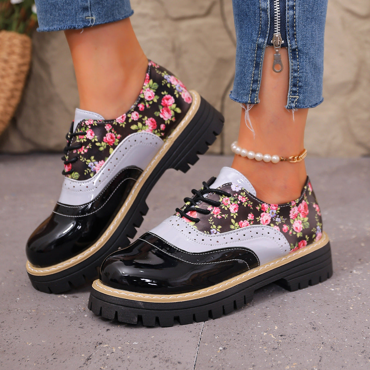 Women's Maribel Floral Brogue Shoes - Color-Block Chunky Platform Lace-Up Oxfords with Lug Sole (US 5-10.5)