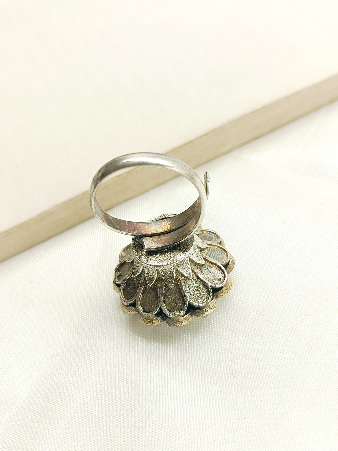 Hiralba White Oxidized Finger Ring