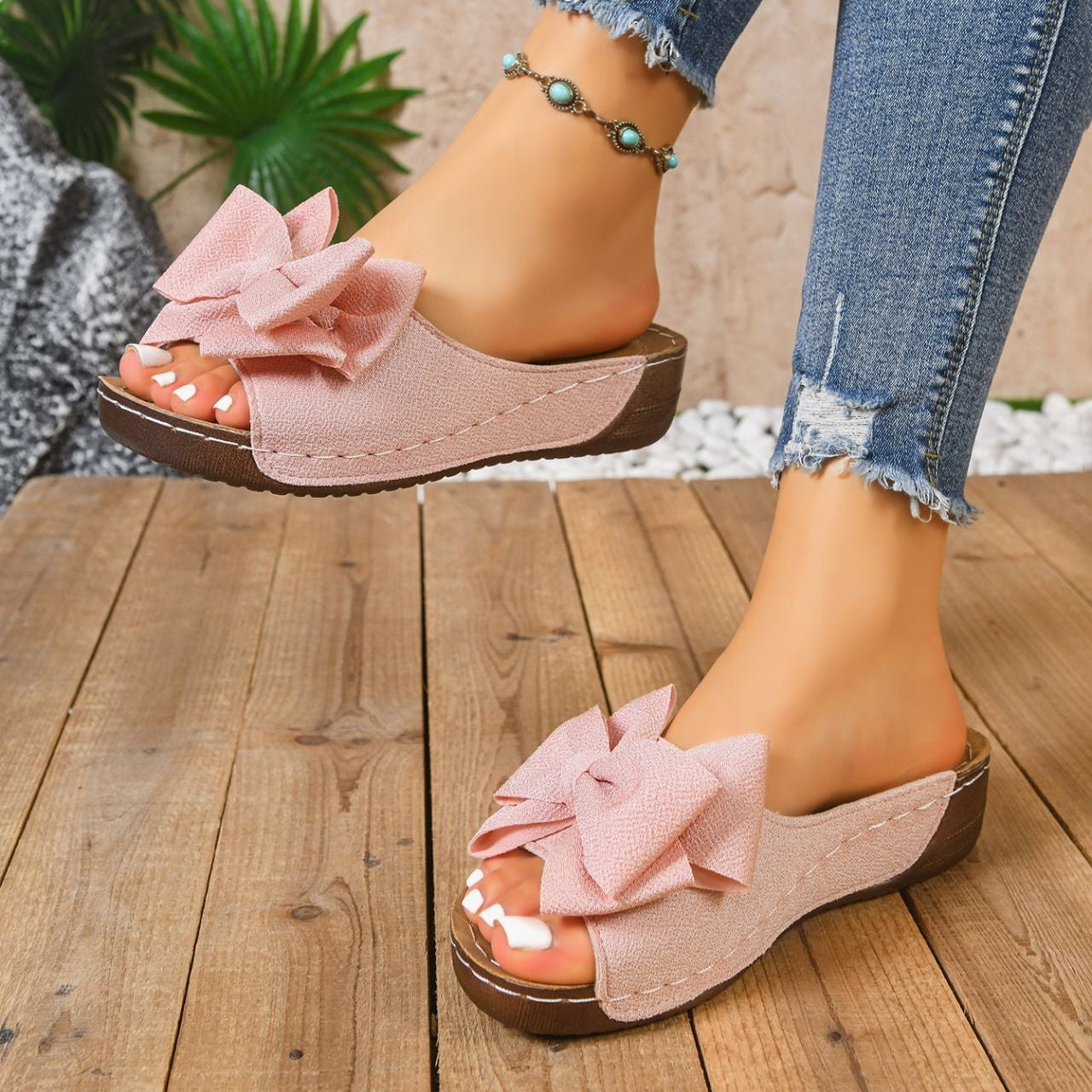 Women’s Liora Bow Flower Platform Wedge Slide Sandals – Peep-Toe Wide Strap Summer Slides (US 5–10.5)