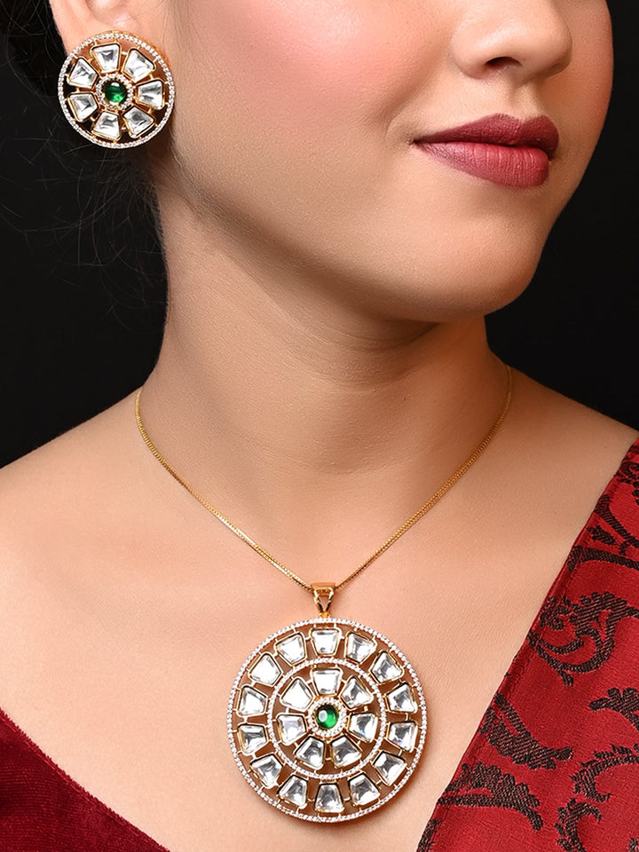 Vaishvi Green Kundan Round Pendant Set