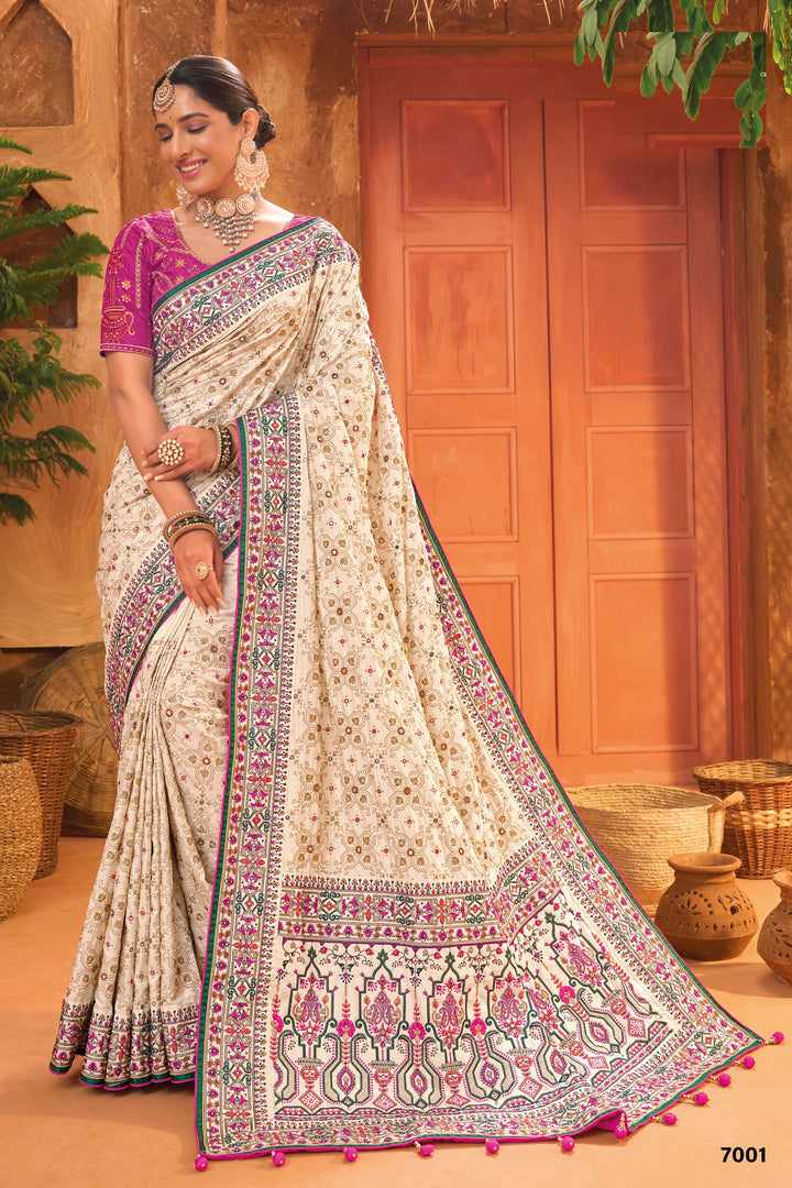 CREAM BANARAS SILK SAREE WITH PURE KACHHI WORK, DIAMOND & MIRROR HEAVY WORK REAL WORK