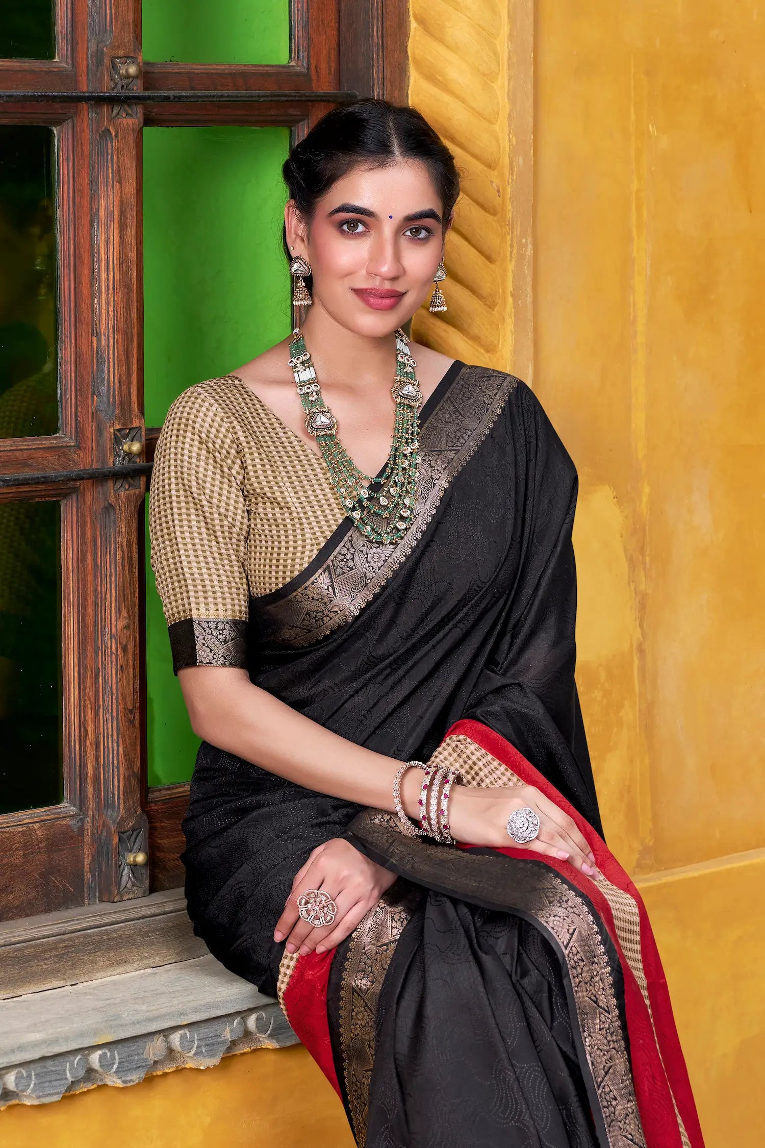 Black Poly Cotton Saree With Print & Zari Weaving Work - qivii
