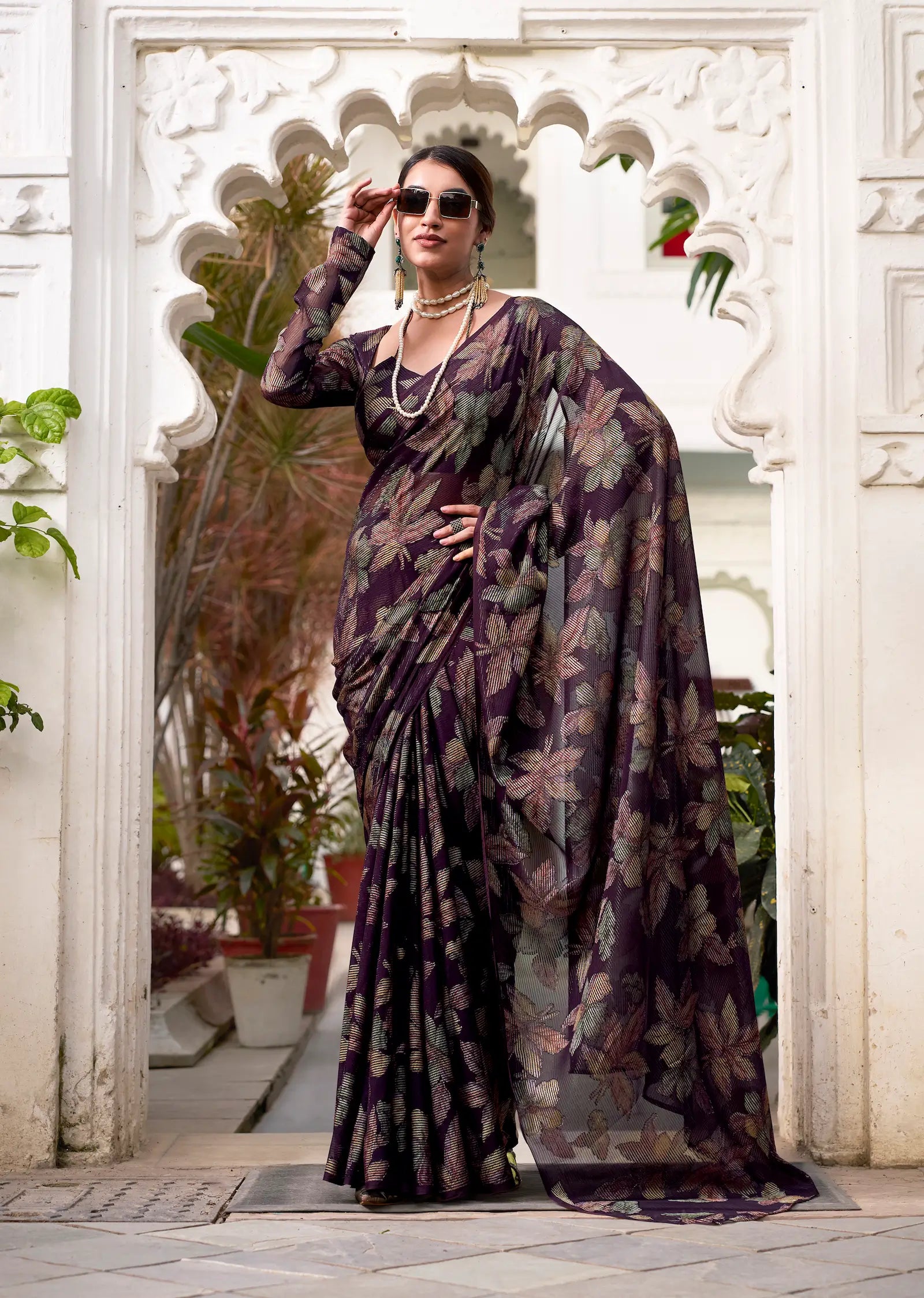 Dark Wine Floral Lurex Brasso Saree - qivii