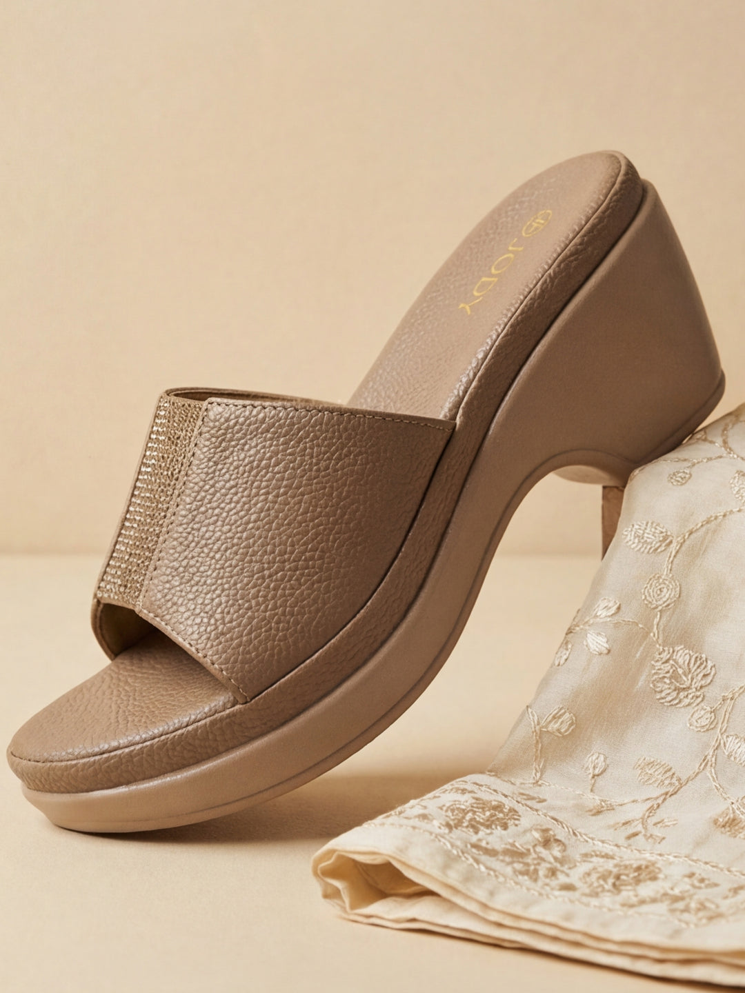 Zeen Heels