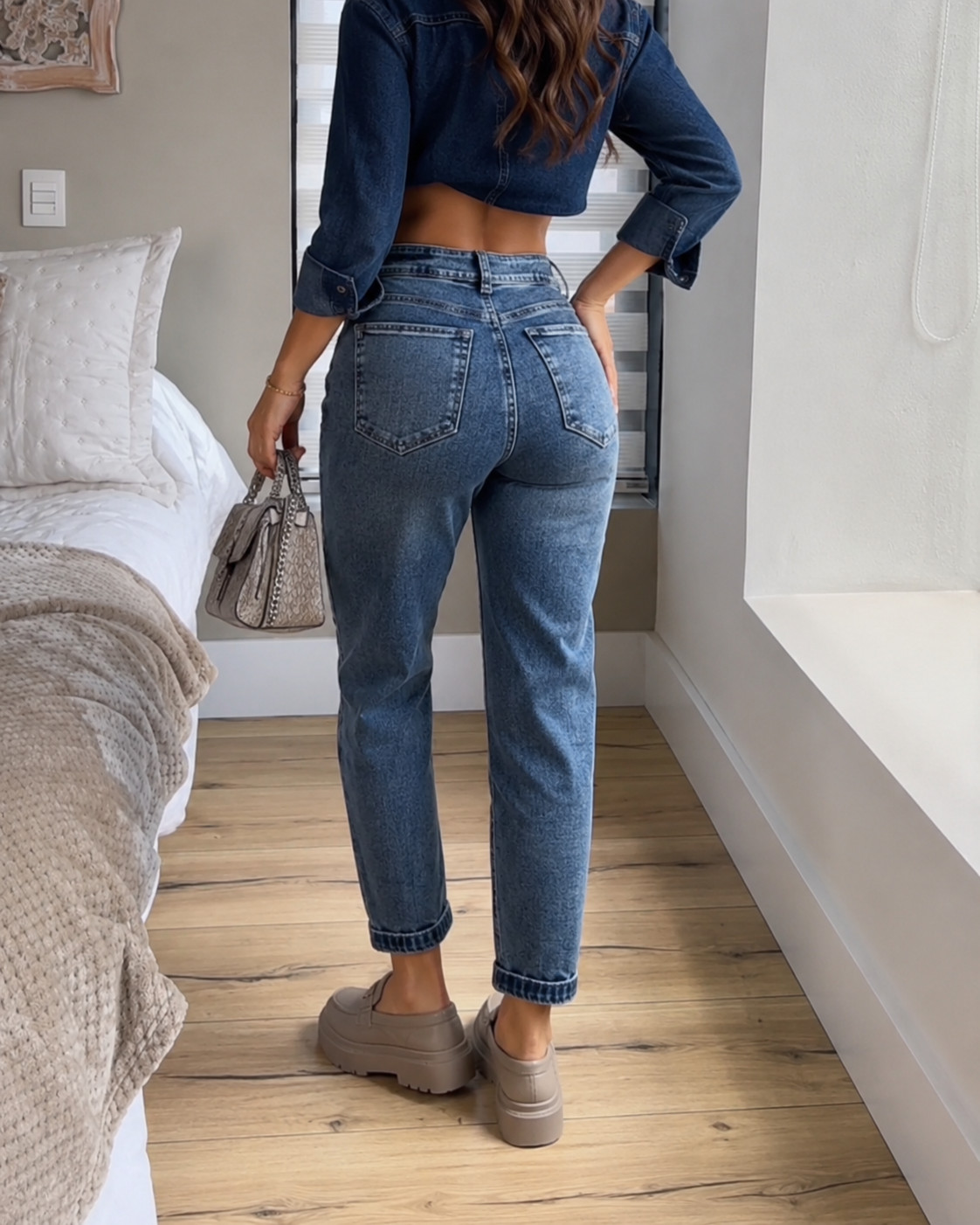 High Waist Seam Detail Stretch Jeans  - By Qivii