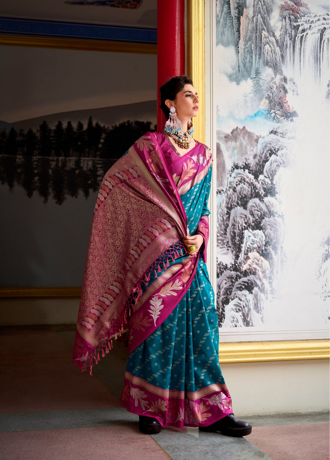 Teal Banarasi Silk Tissue With Beutifull Weaving Work  & Contrast Border Saree