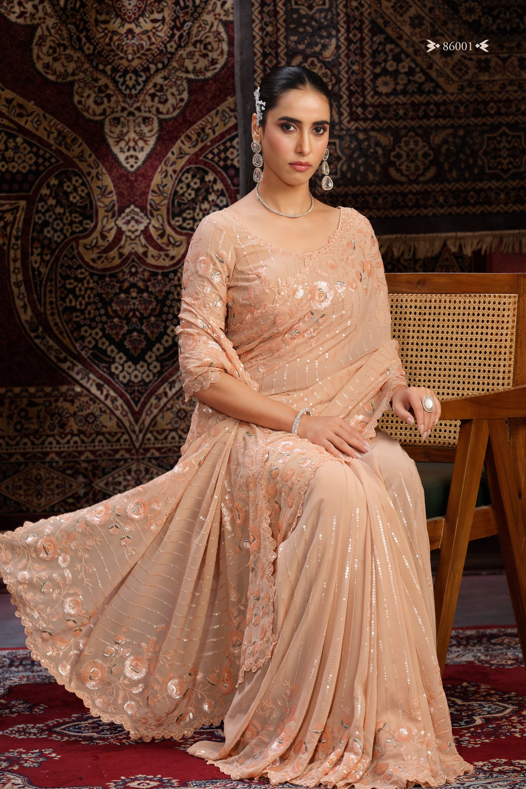 PEACH GEORGETTE PARTY LOOK SAREE - qivii