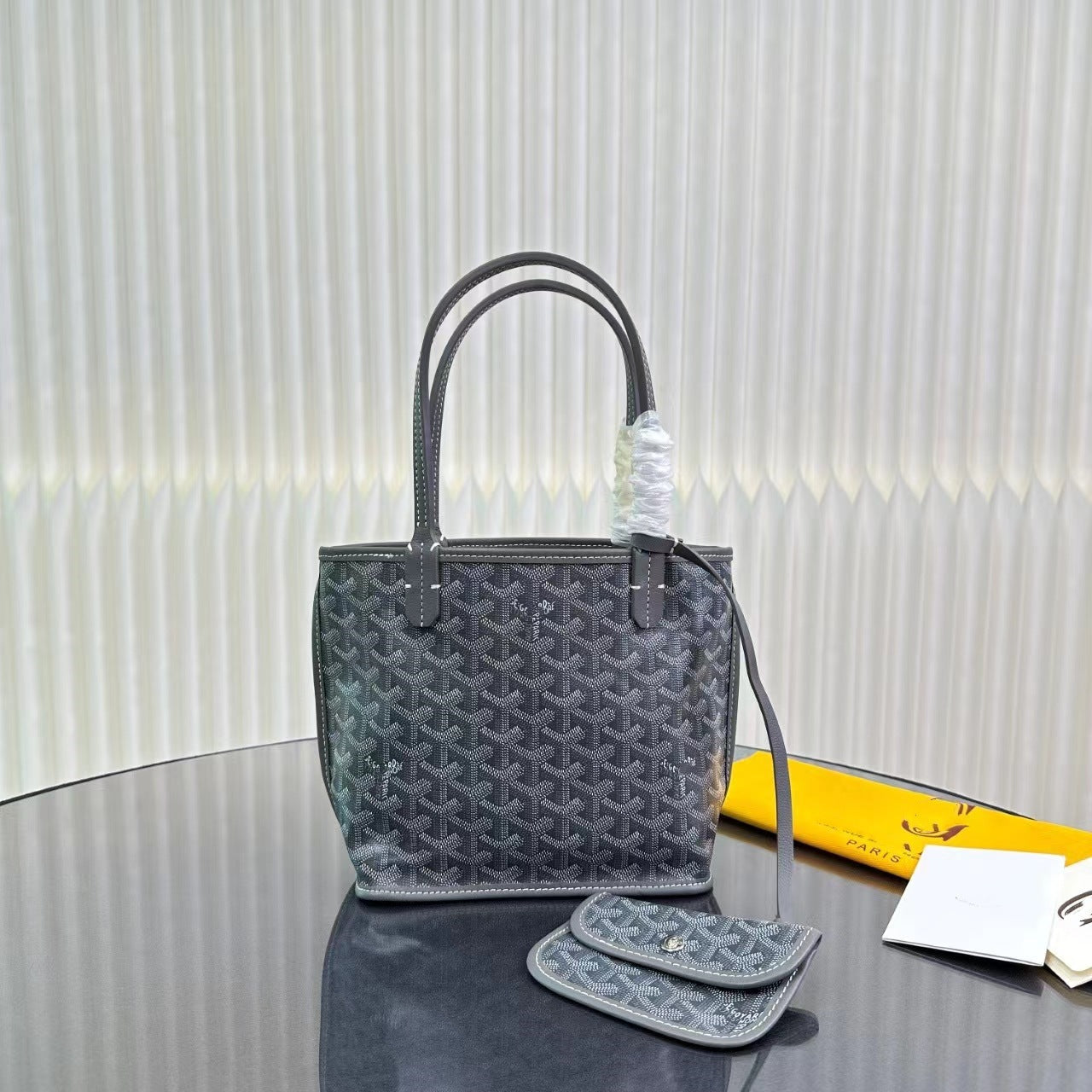 Women’s Reversible Chevron Mini Satchel — Dual-Sided Artisan-Woven Tote with Top Handle & Convertible Strap