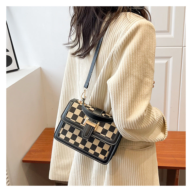 Women’s Stylish Houndstooth Checkered Crossbody Bag - Compact Square Shoulder Bag for Everyday Use