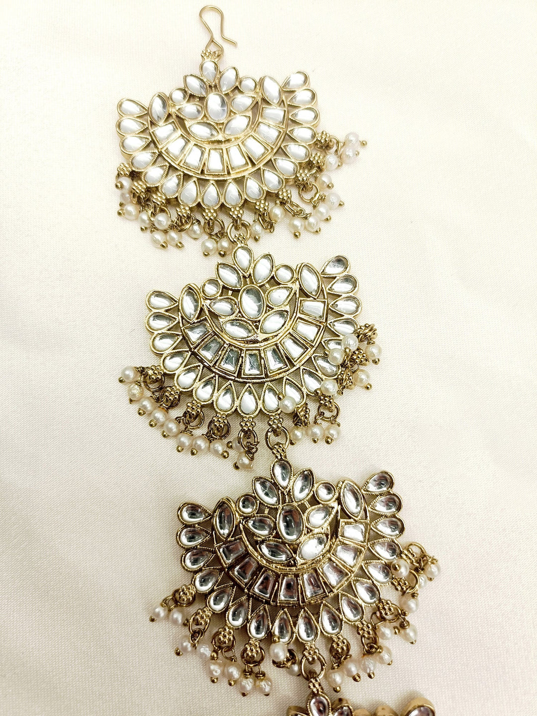 Ayura Ceam Braid Accessories In Kundan