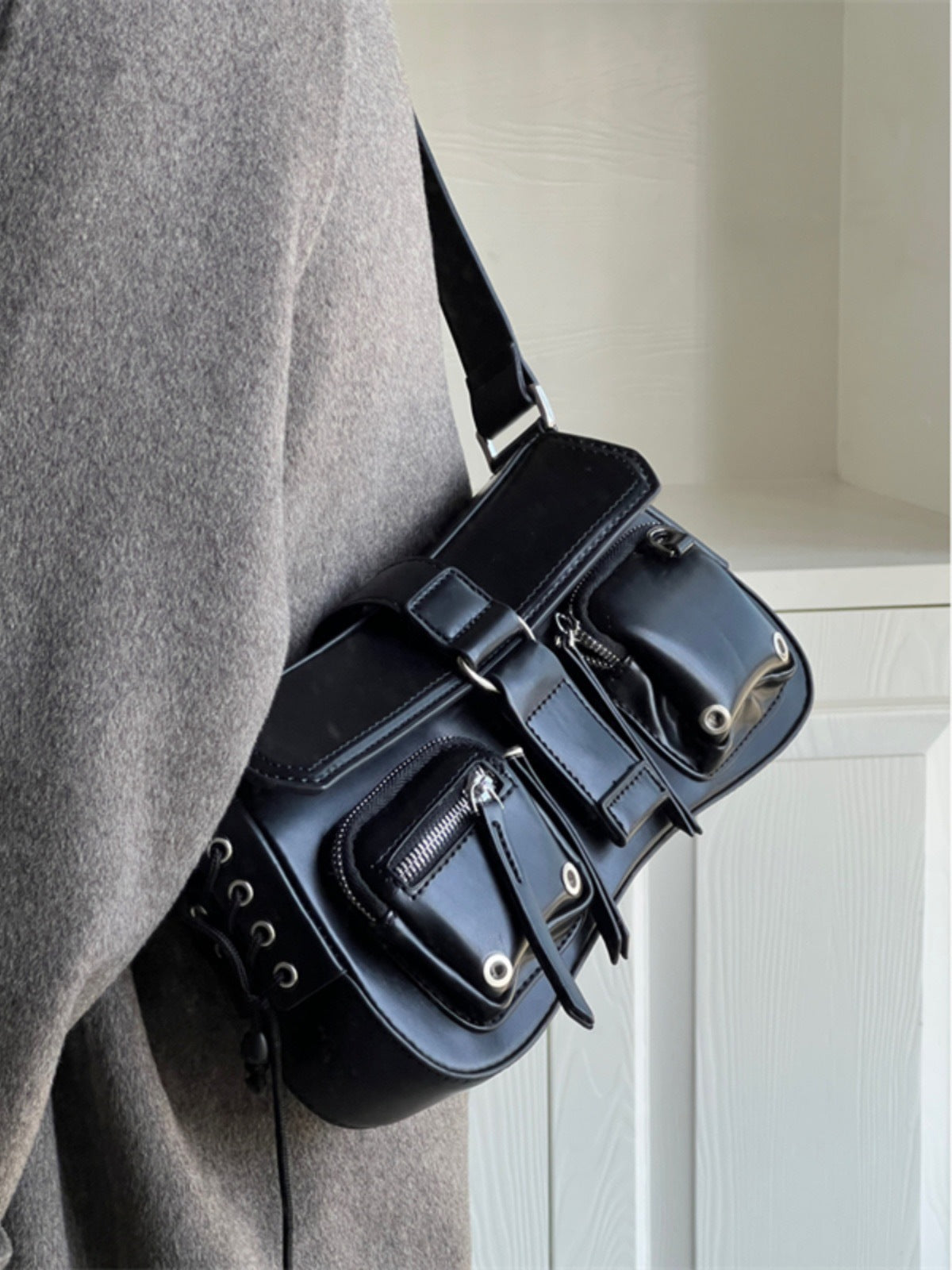 Women’s Structured Baguette Bag - PU Leather Topstitched Purse for Urban Minimalism