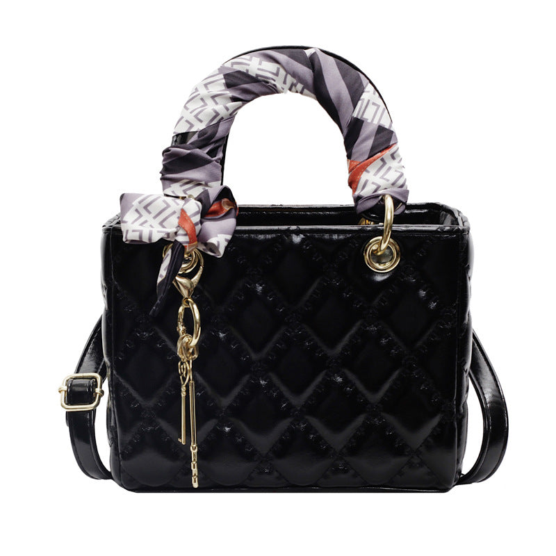 Women's Cannage-Embrace Bridal Tote - Spacious Convertible Bag in Passion Red | Vintage-Inspired Texture