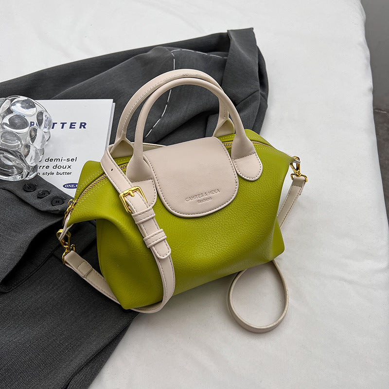 Women's Retro Chic Crossbody – Boutique-Style Mini Square Bag with Adjustable Chain Strap