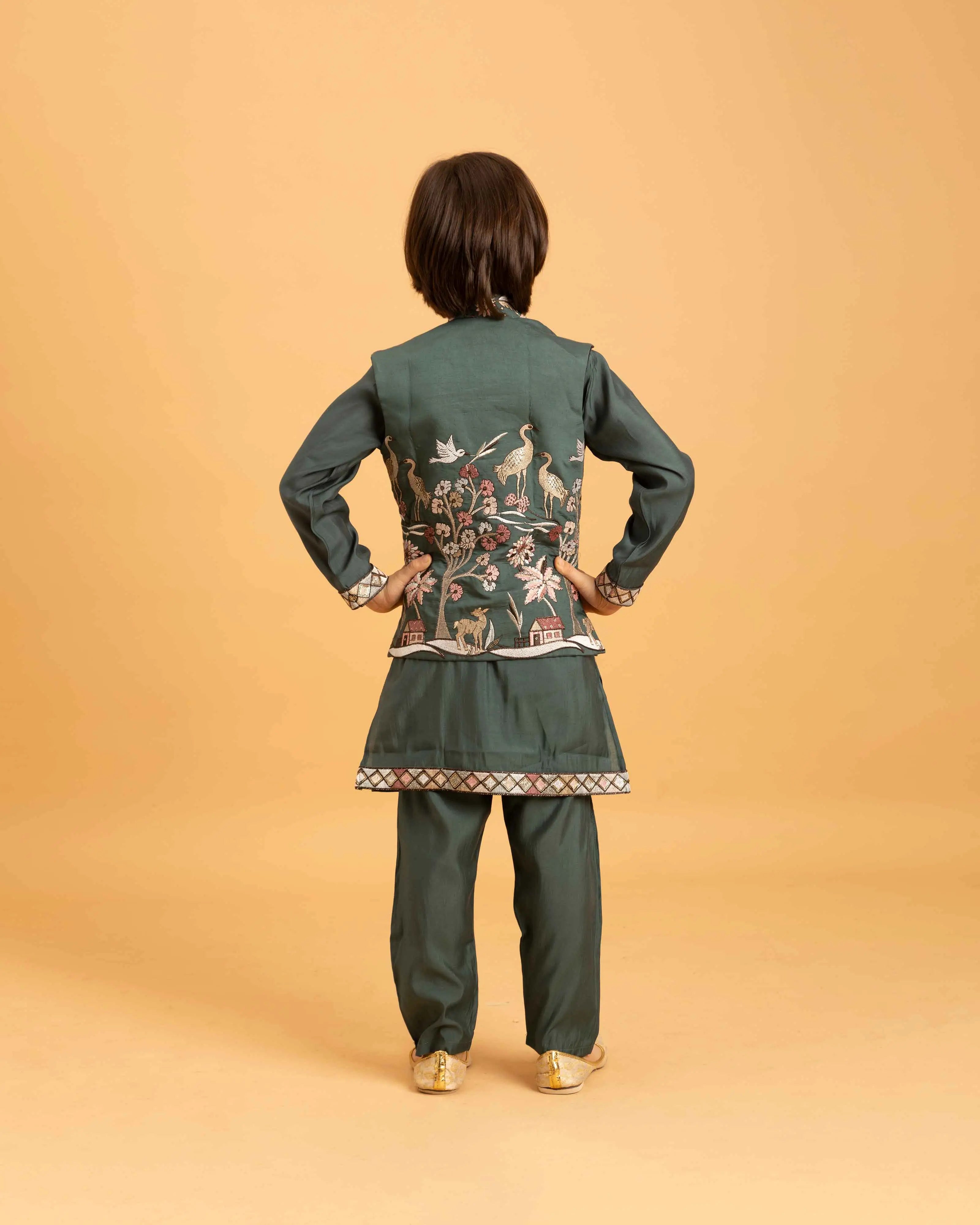Green Thread Sequins Embroidery Work Kurta Set With Koti