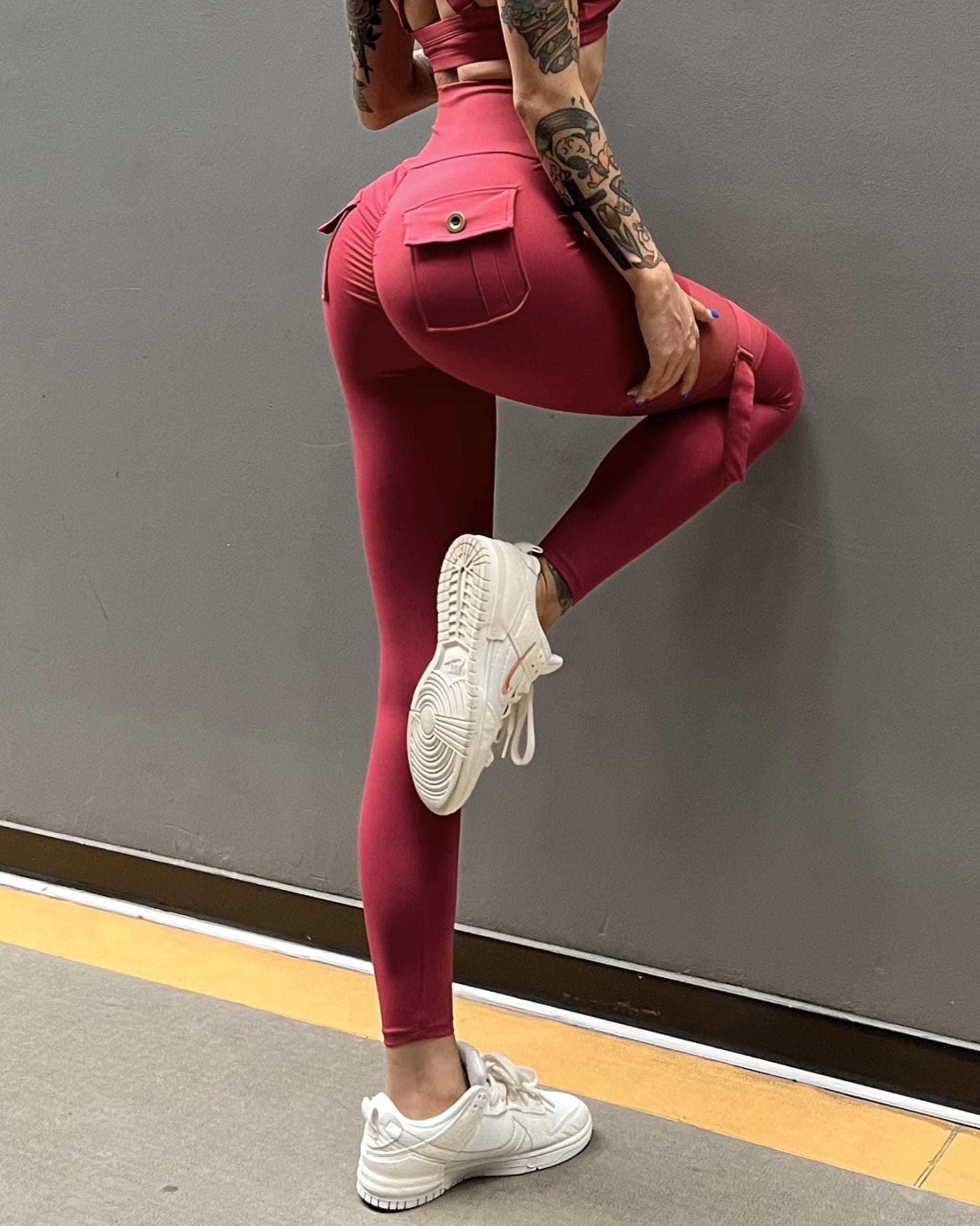 Unique Cut Out Pocket Mesh Yoga Pants Scrunch Bum Leggings  - By Qivii