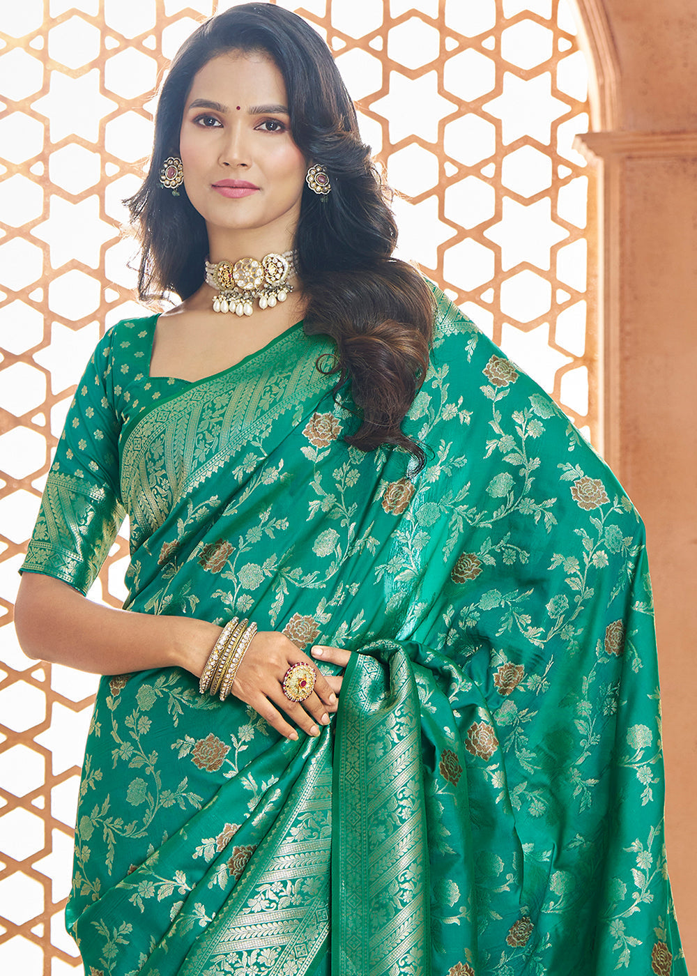 Jade Green Floral Zari Woven Banarasi Silk Saree - qivii