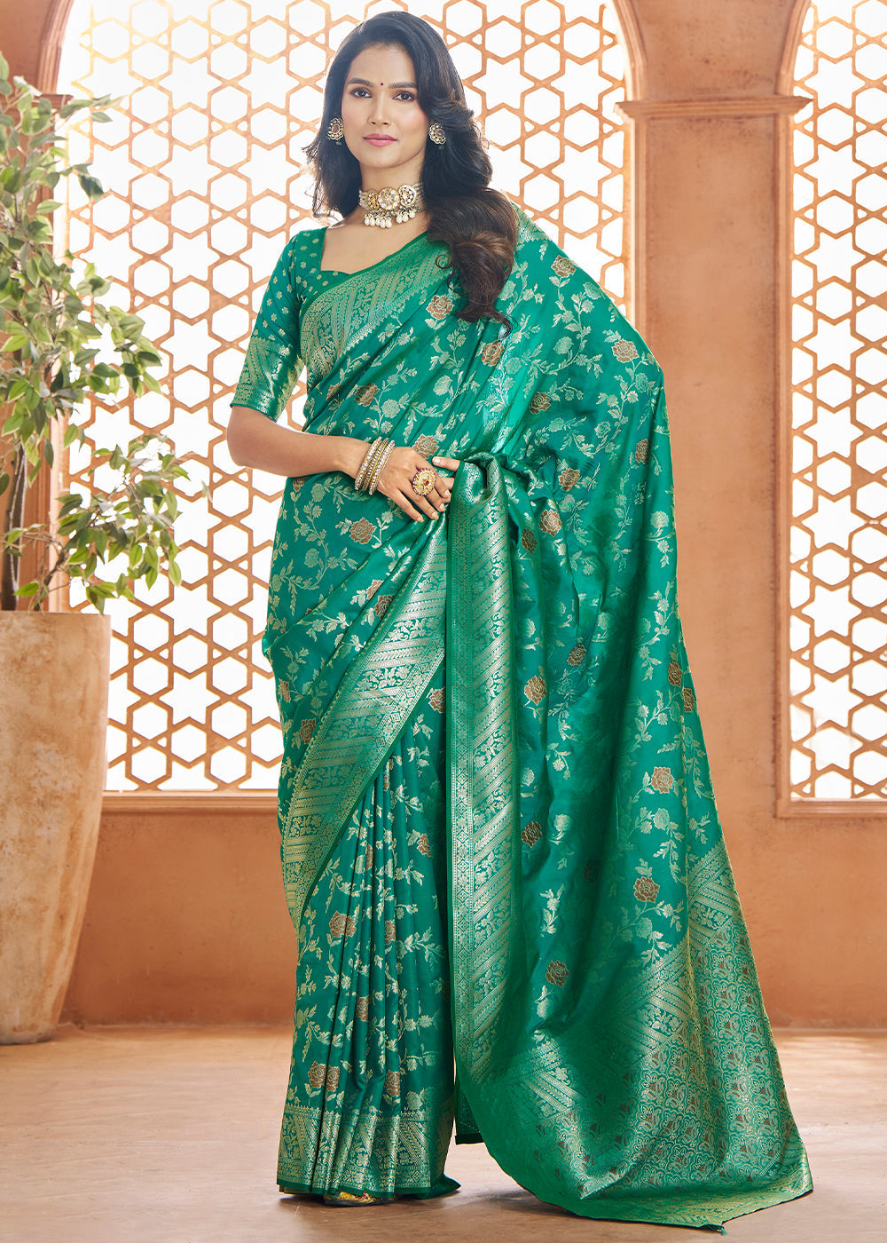 Jade Green Floral Zari Woven Banarasi Silk Saree - qivii