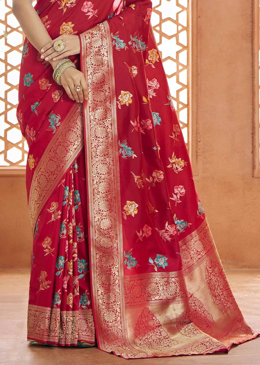 Lipstick Red Floral Zari Woven Banarasi Silk Saree