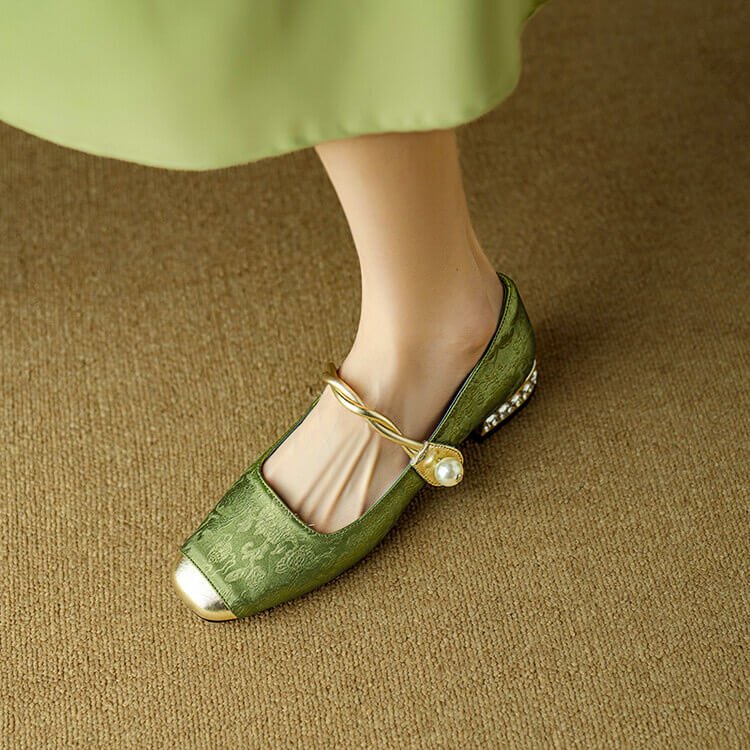 Perla Mary Jane Flats  - By Qivii