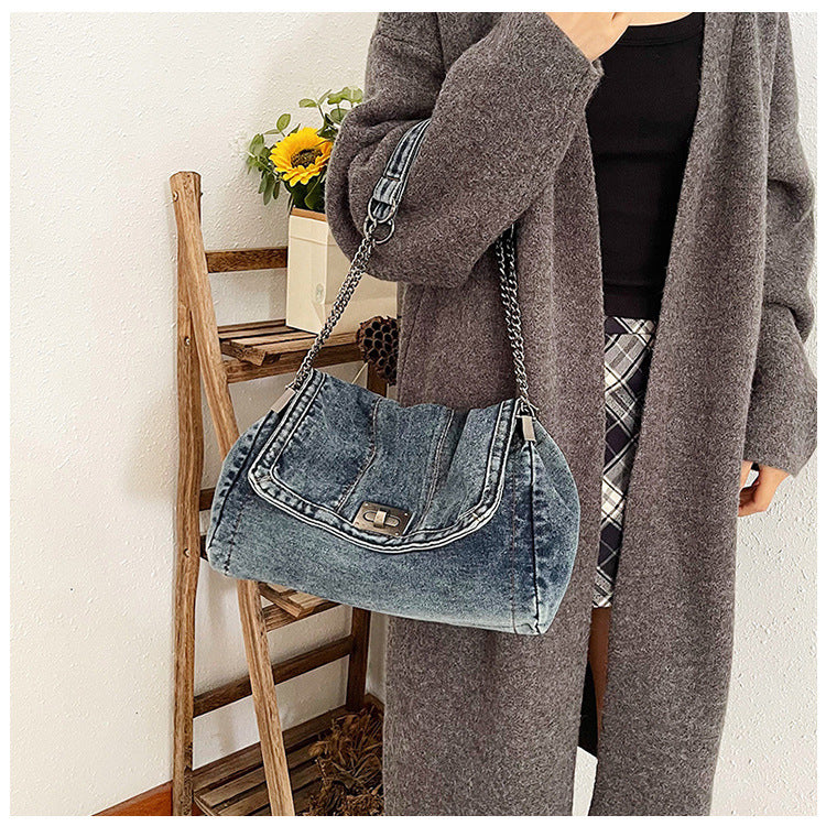 Women's Vintage Denim Tote Bag – Casual Chain Strap Shoulder Bag with Spacious Compartment Retro Commuter Essentials