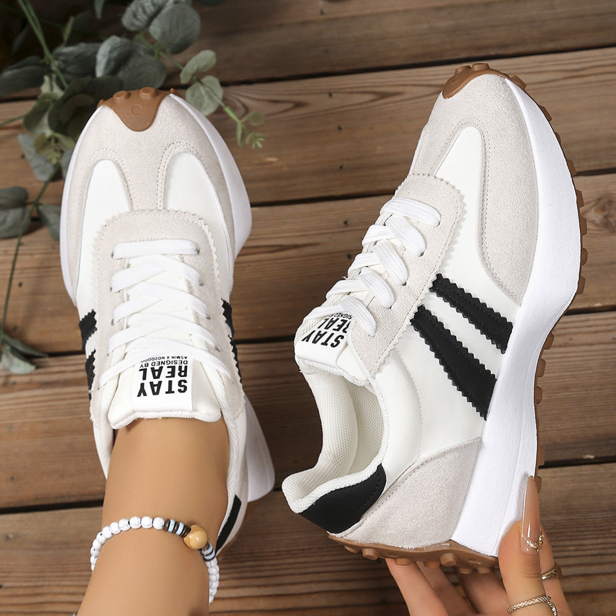 Women's Athena Curve Chunky Retro Runner Sneakers – Extended-Size Vintage Dad Walking Shoes with Sculpted Waist (US 5–11.5)