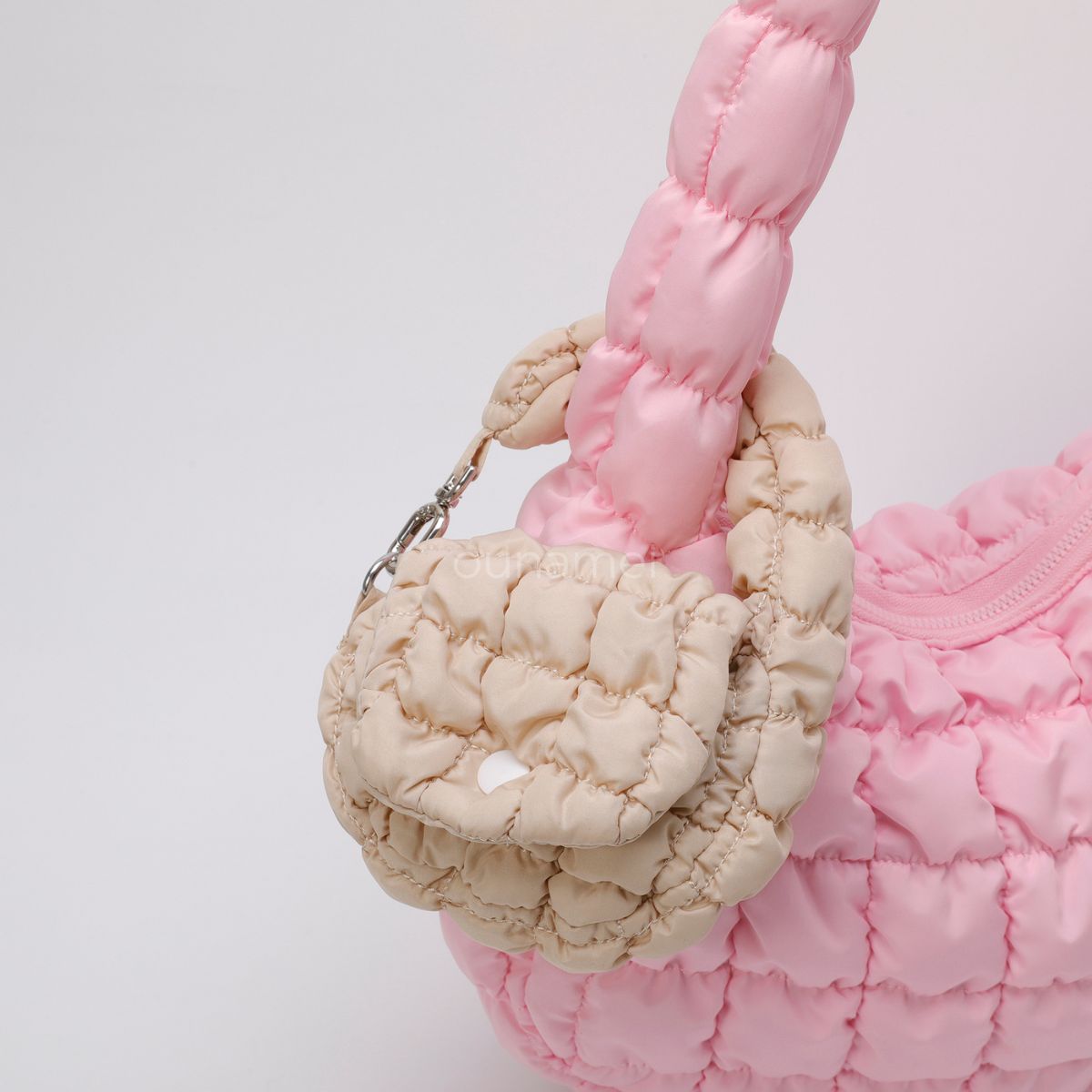 Airy Mini Key Bag