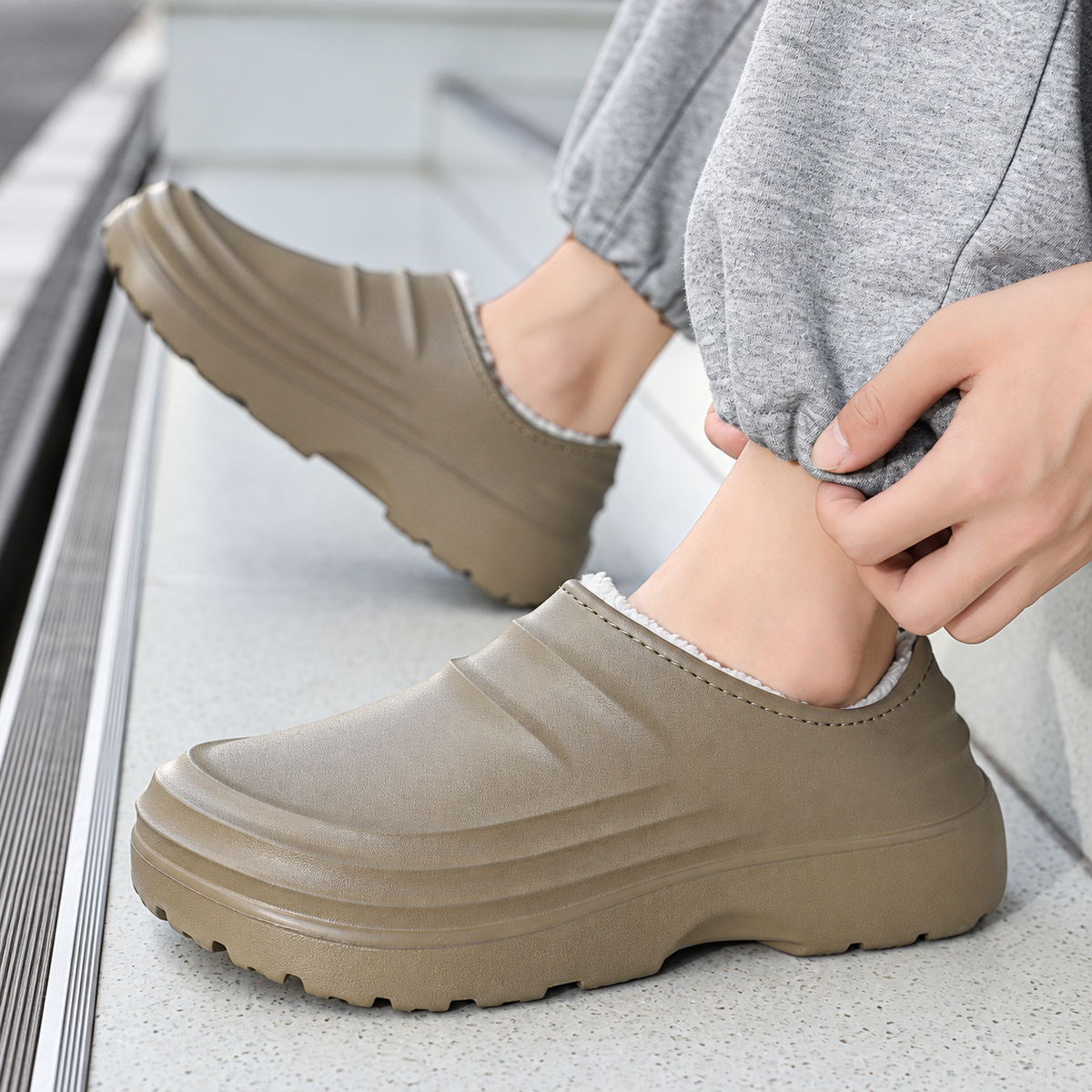 Light brown women's Rovelle plush-lined slip-on clogs with closed back and sculpted EVA sole, size US 5-11, by Bootara.