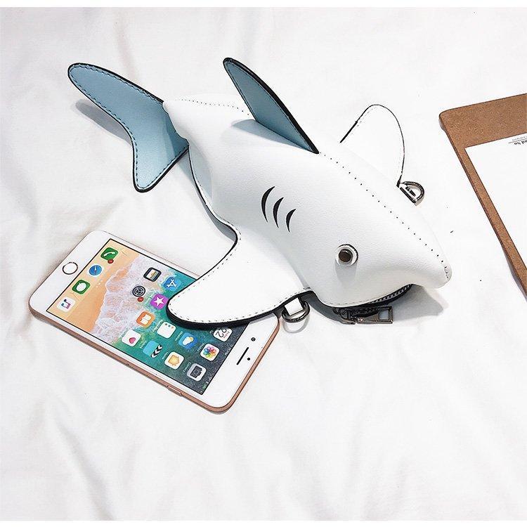 Sharky | Mini Shark Bag  - By Qivii