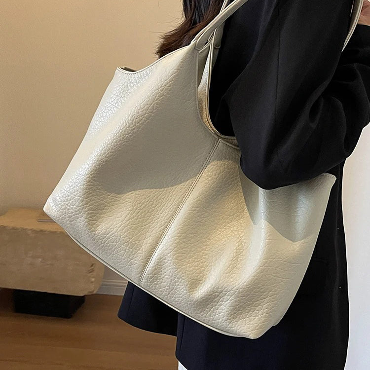 Nalah | Tote Bag  - By Qivii