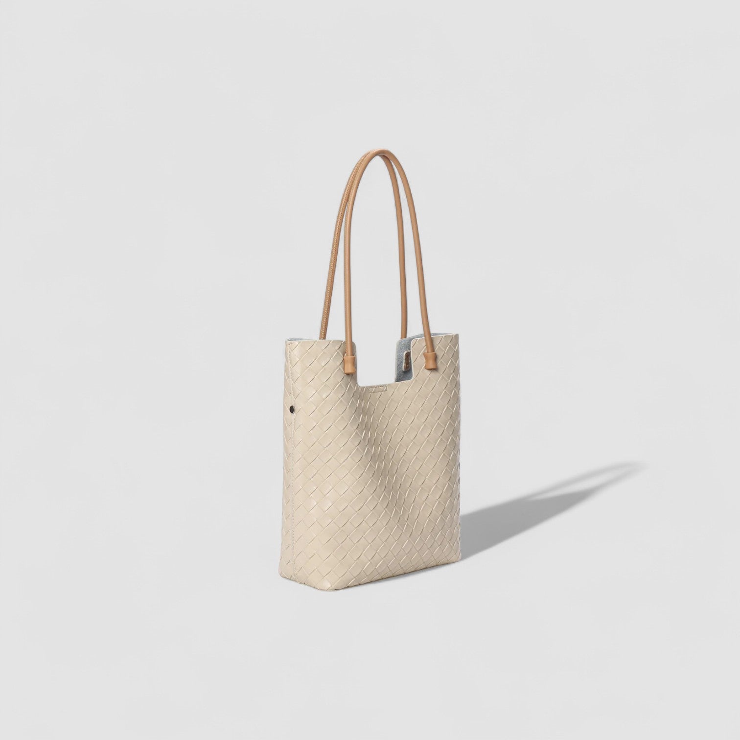 The Elowen Tote  - By Qivii