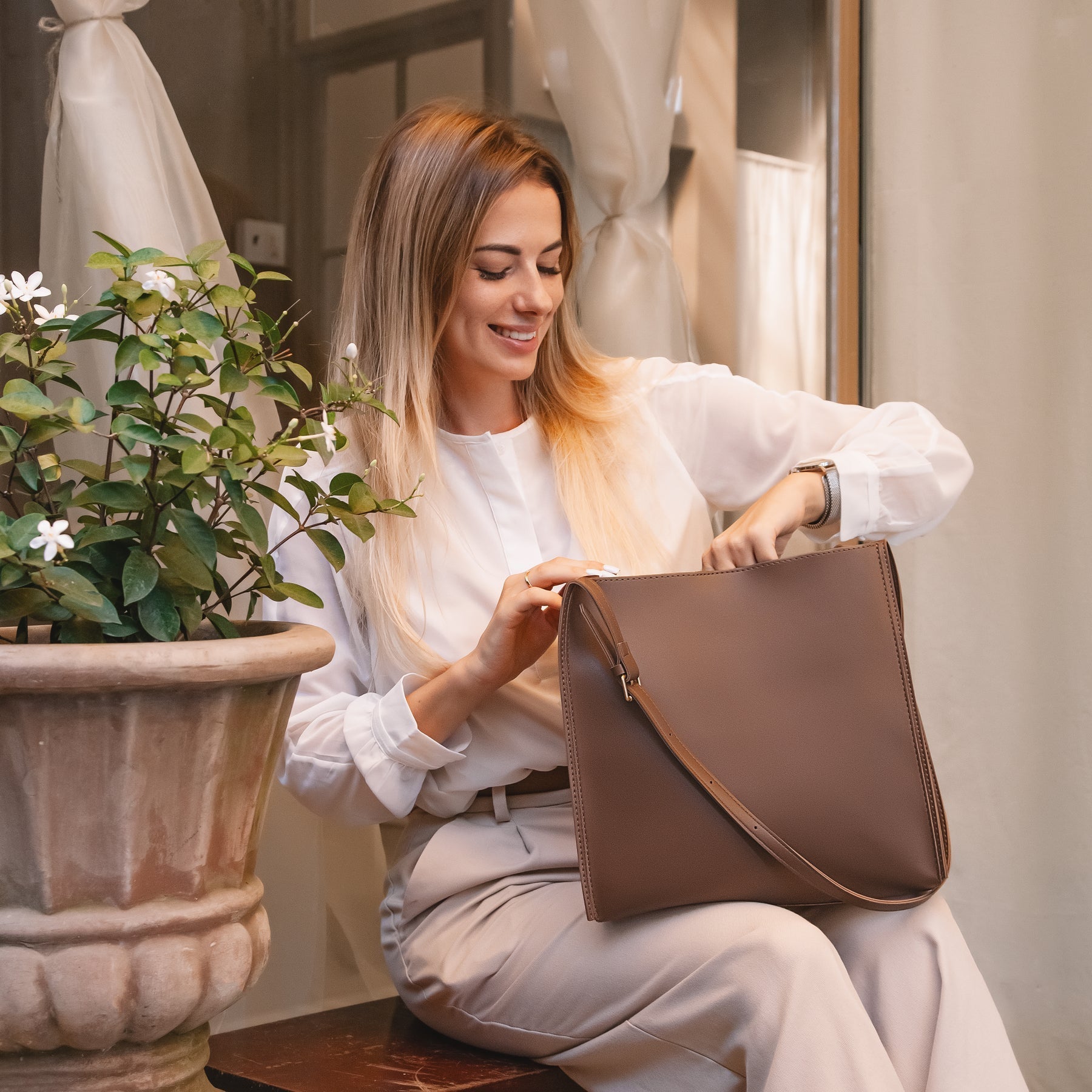 Riva | Tote Bag  - By Qivii