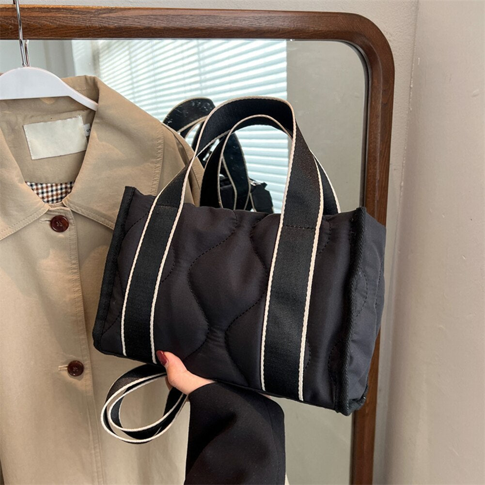 Junne | Crossbody Bag  - By Qivii