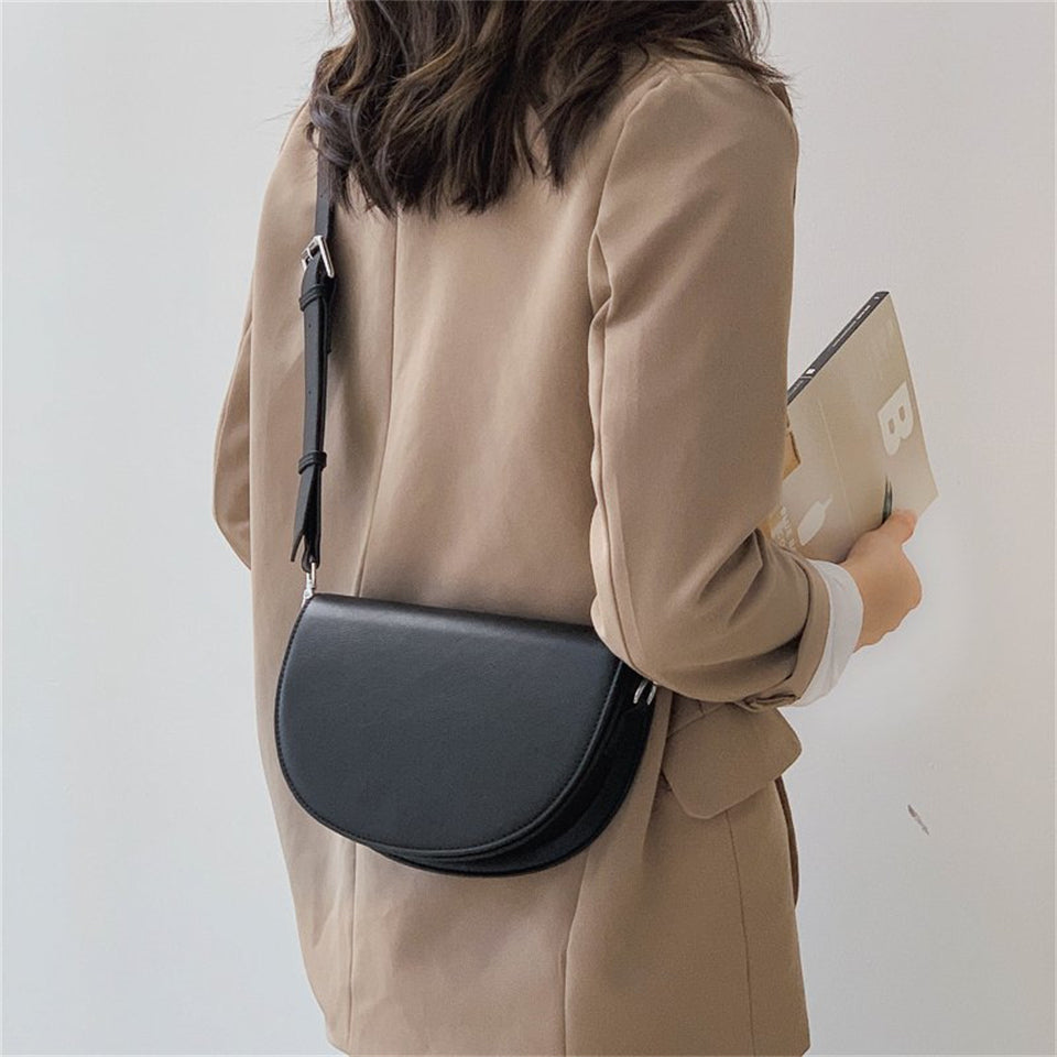 Virelle | Crossbody Bag  - By Qivii