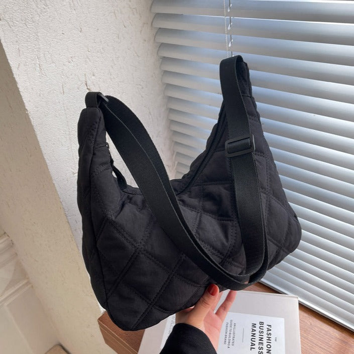 Selvane | Crossbody Bag  - By Qivii