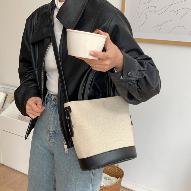 Serah | Crossbody Bucket Bag  - By Qivii