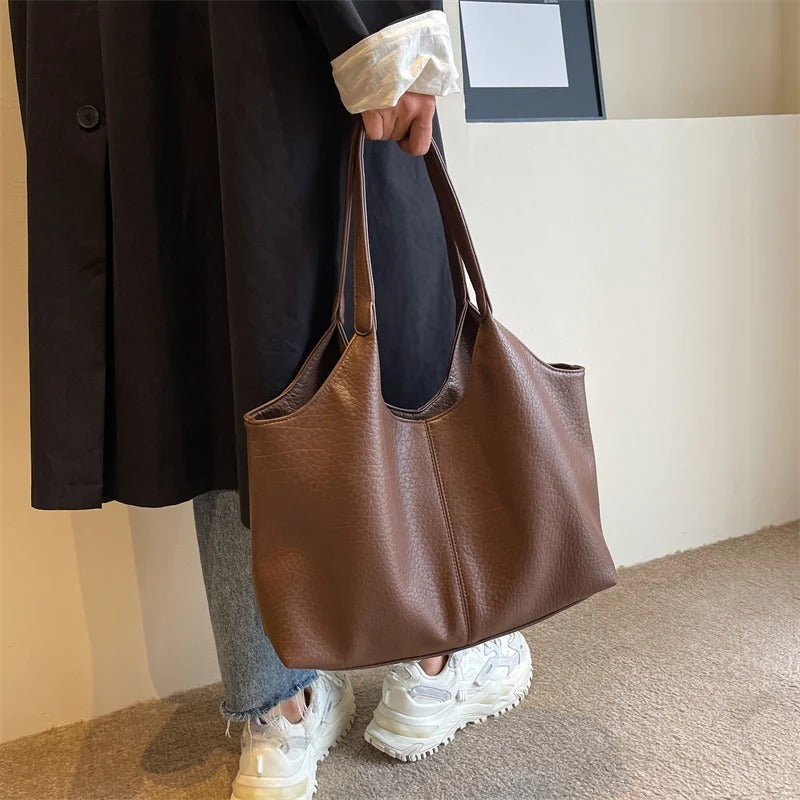 Nalah | Tote Bag  - By Qivii