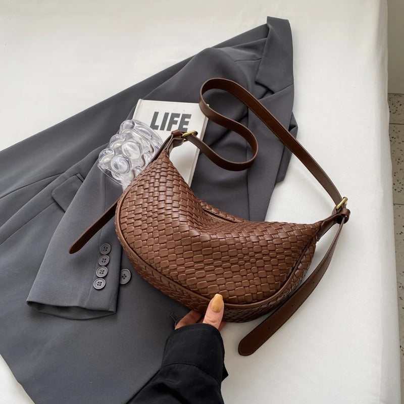 Cynha | Crossbody Bag  - By Qivii
