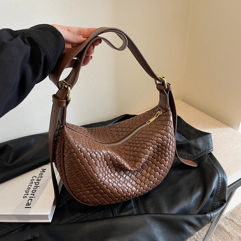 Cynha | Crossbody Bag  - By Qivii