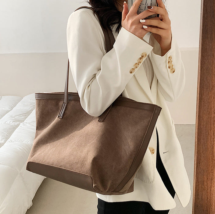 Hafa | Tote Bag  - By Qivii