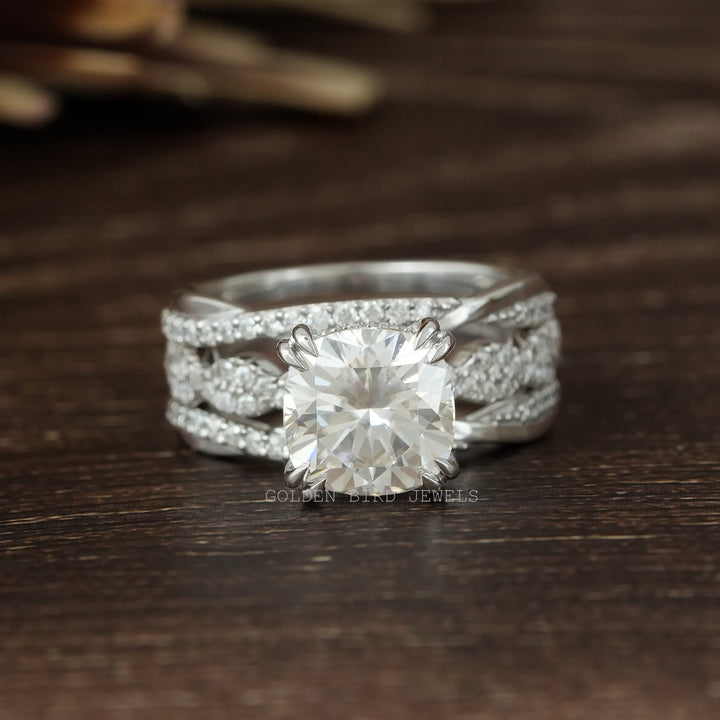 Cushion Cut Moissanite Infinity Ring Set